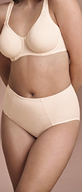 Anita Taillenslip+ Leni